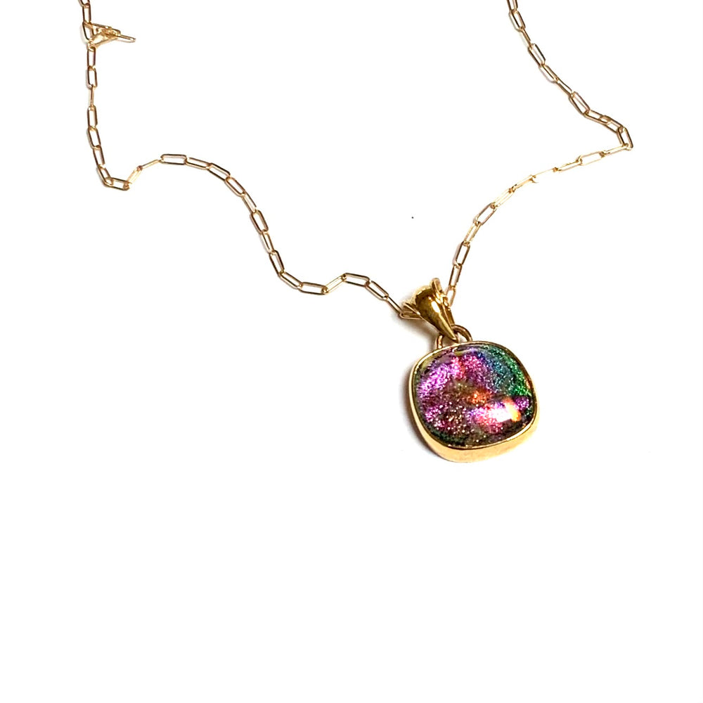 Orchid Glass Pendant Necklace in Gold
